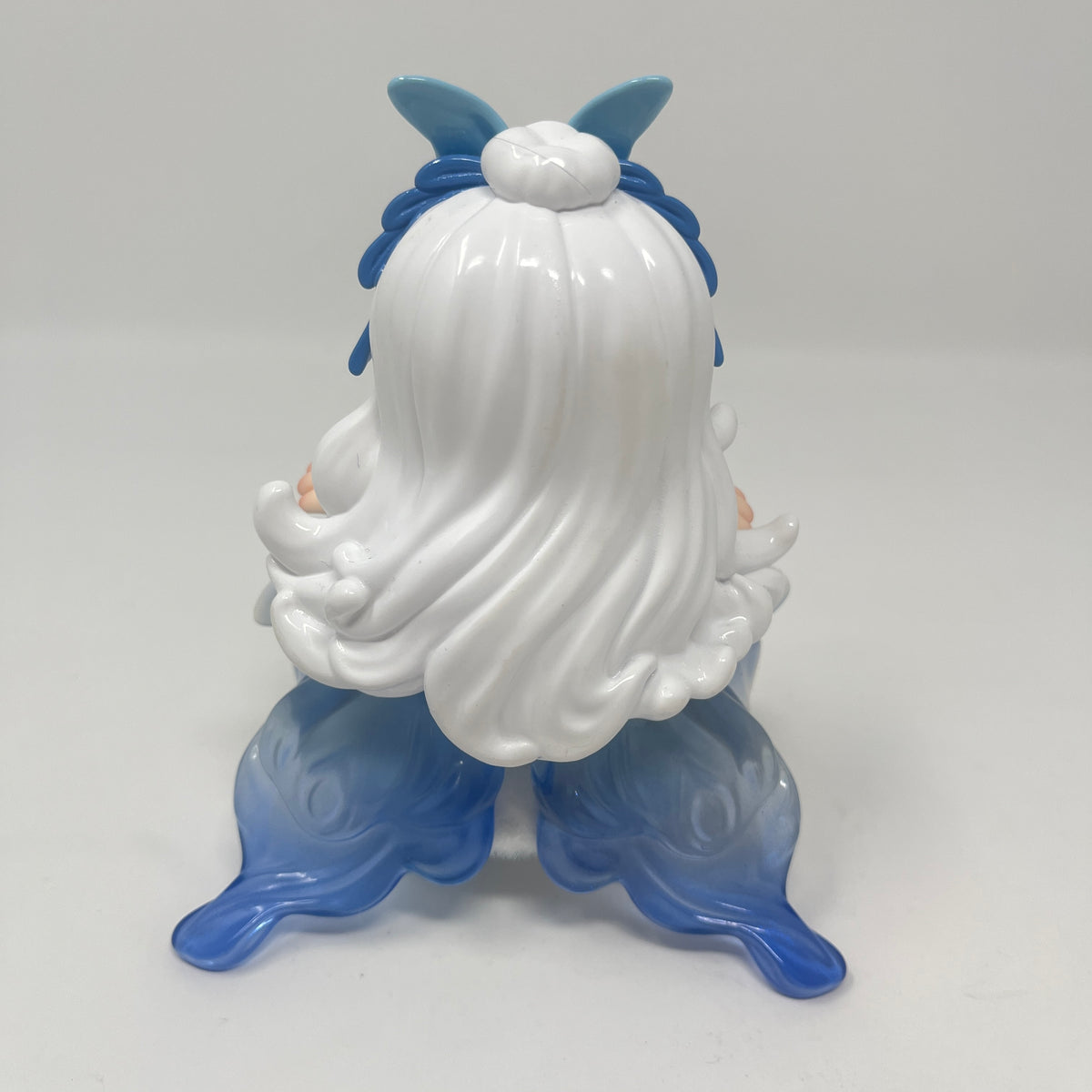 Miana Sleeping Castle Blue Butterfly Blind Box Figure